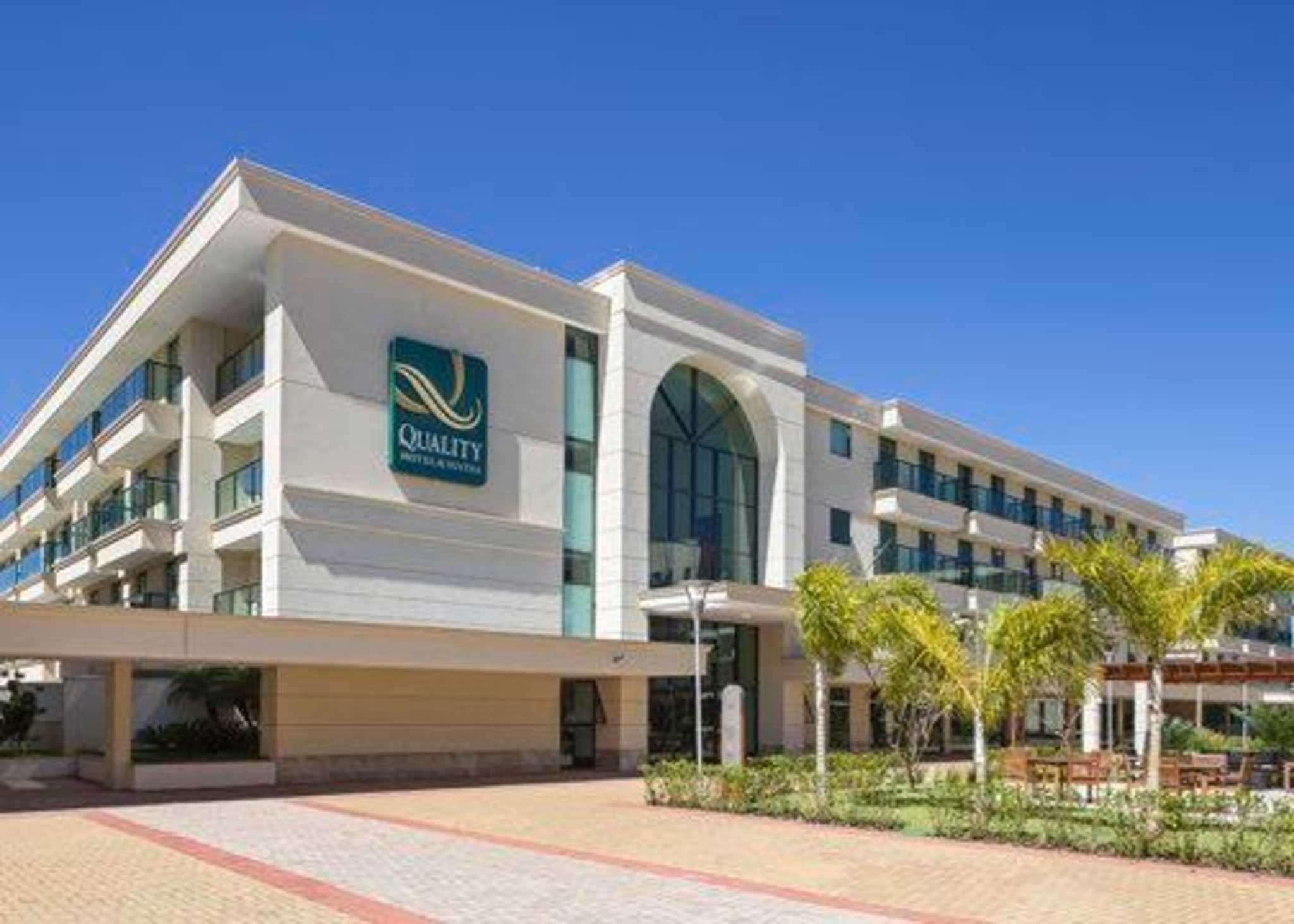 Quality Hotel & Suites Brasilia Exterior photo